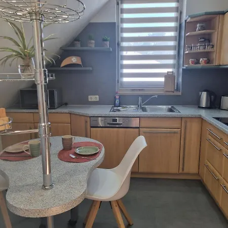 شقة Ostorfer شفيرين