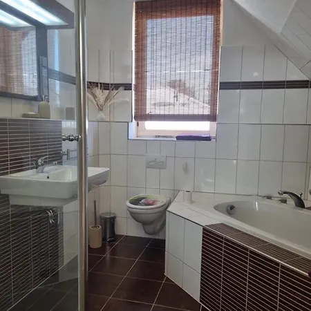 Ostorfer * شفيرين